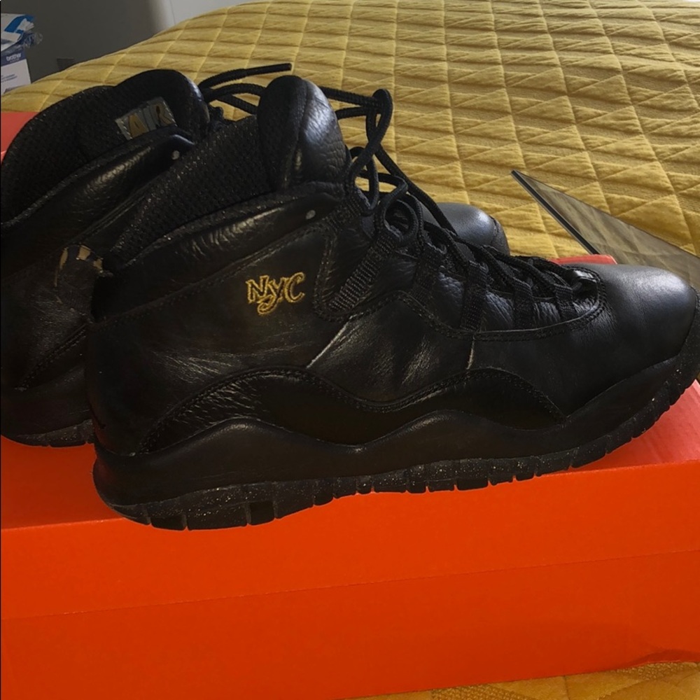 Air Jordan Retro 10 “Nyc” Youth Size 5.5